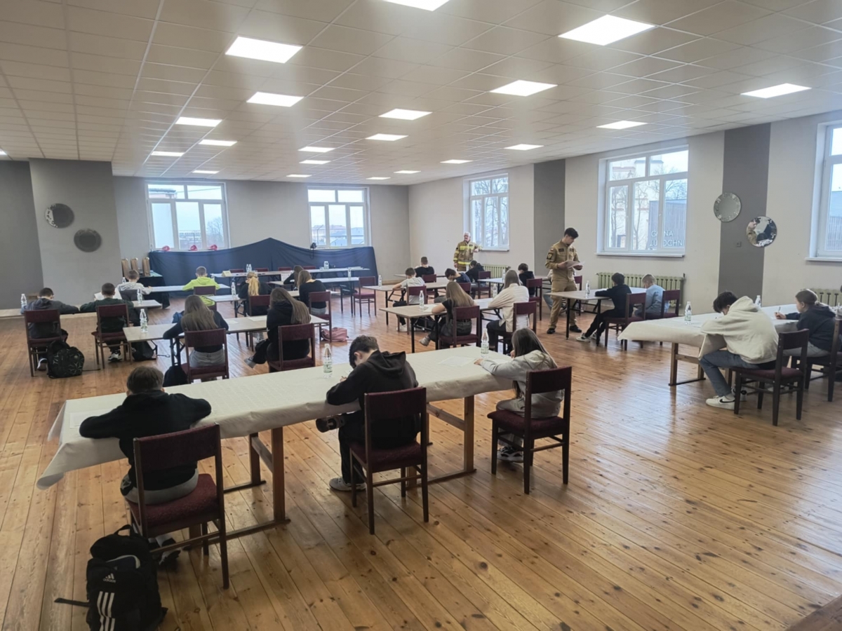 zdjęcie przedstawiające uczestników turnieju